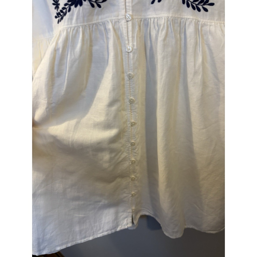 MADEWELL White Linen Babydoll Dress M Blue Floral Embroidery Boho Cottage - Picture 2 of 7